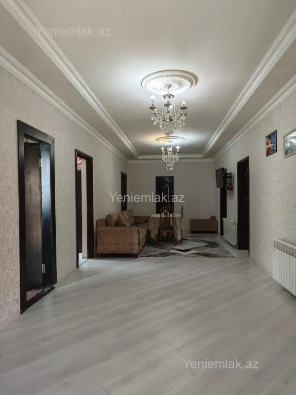 Satılır 5 otaqlı həyət evi 140 m²