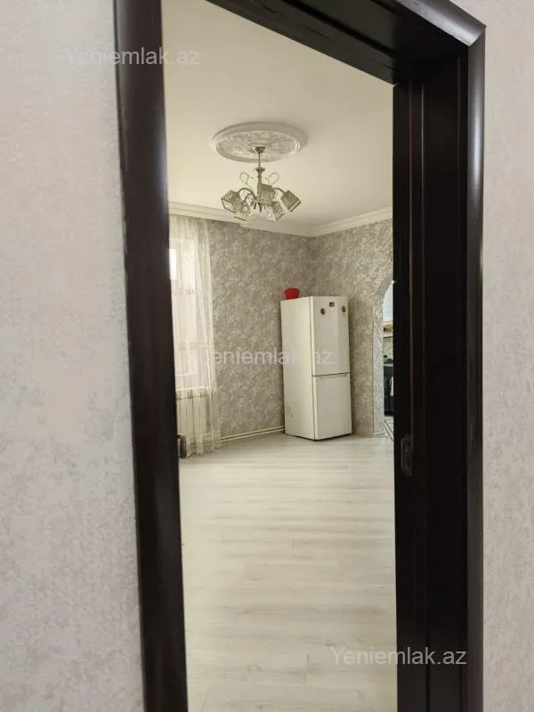 Satılır 5 otaqlı həyət evi 140 m²