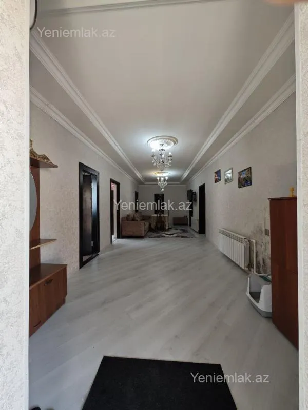 Satılır 5 otaqlı həyət evi 140 m²