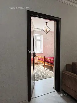 Satılır 5 otaqlı həyət evi 140 m²