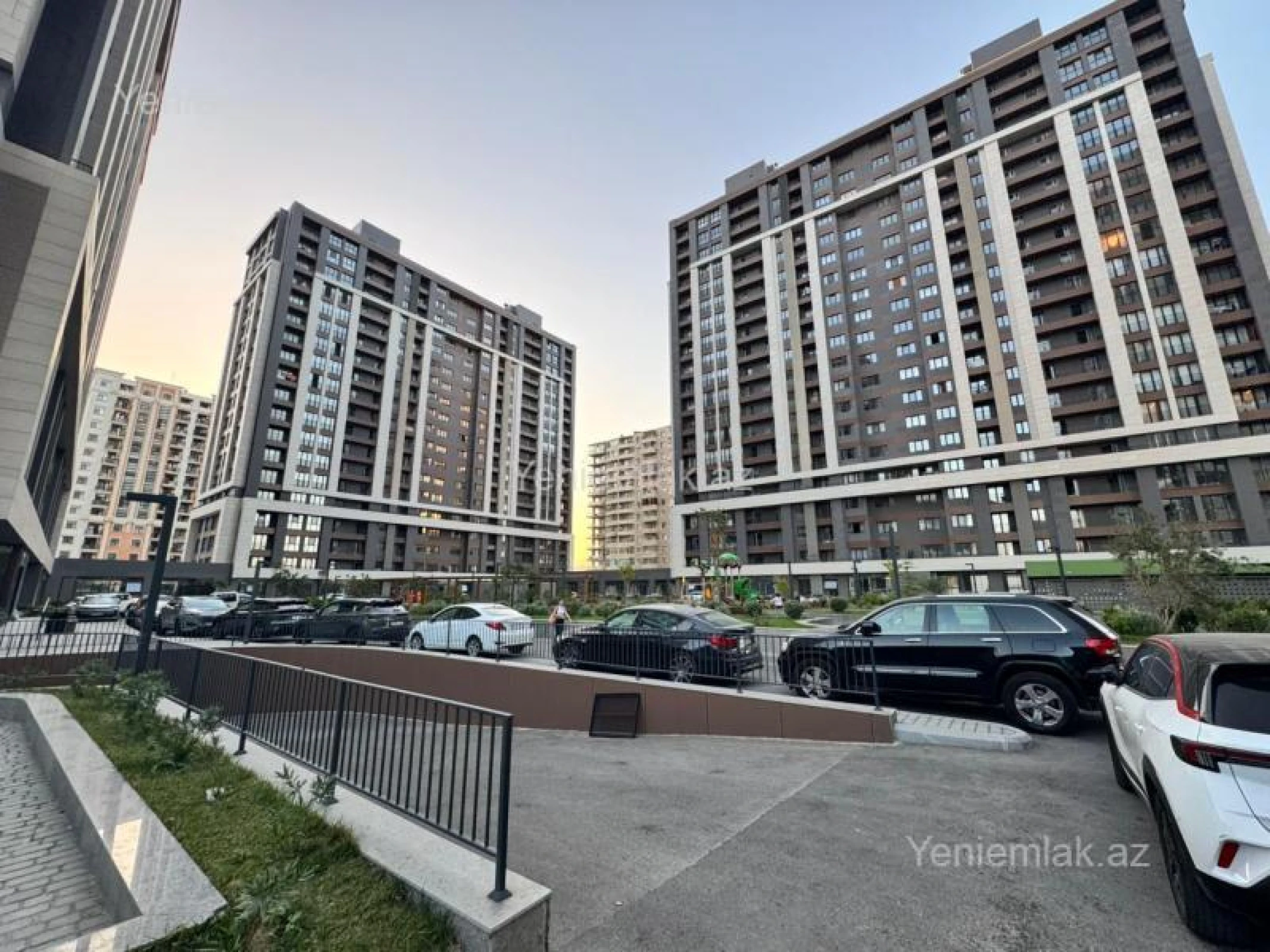 Satılır 3 otaqlı yeni tikili 90 m²