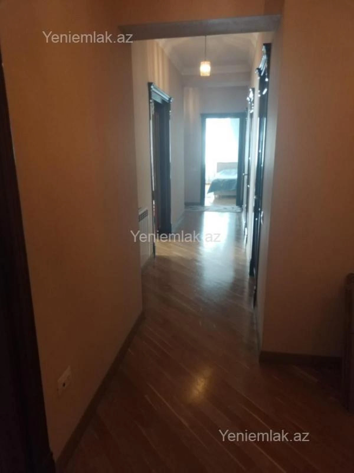 Satılır 4 otaqlı yeni tikili 140 m²