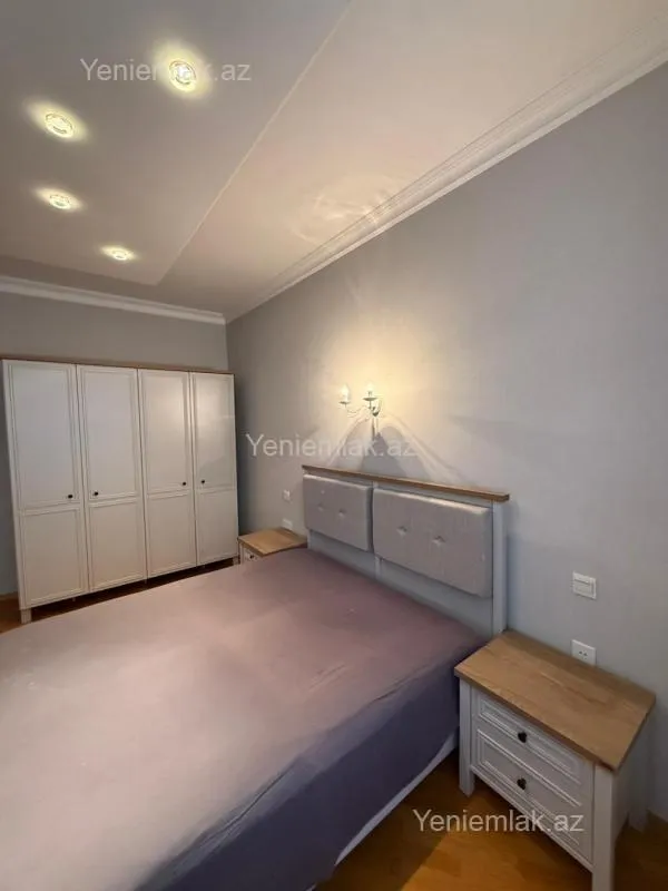 Satılır 3 otaqlı yeni tikili 90 m²