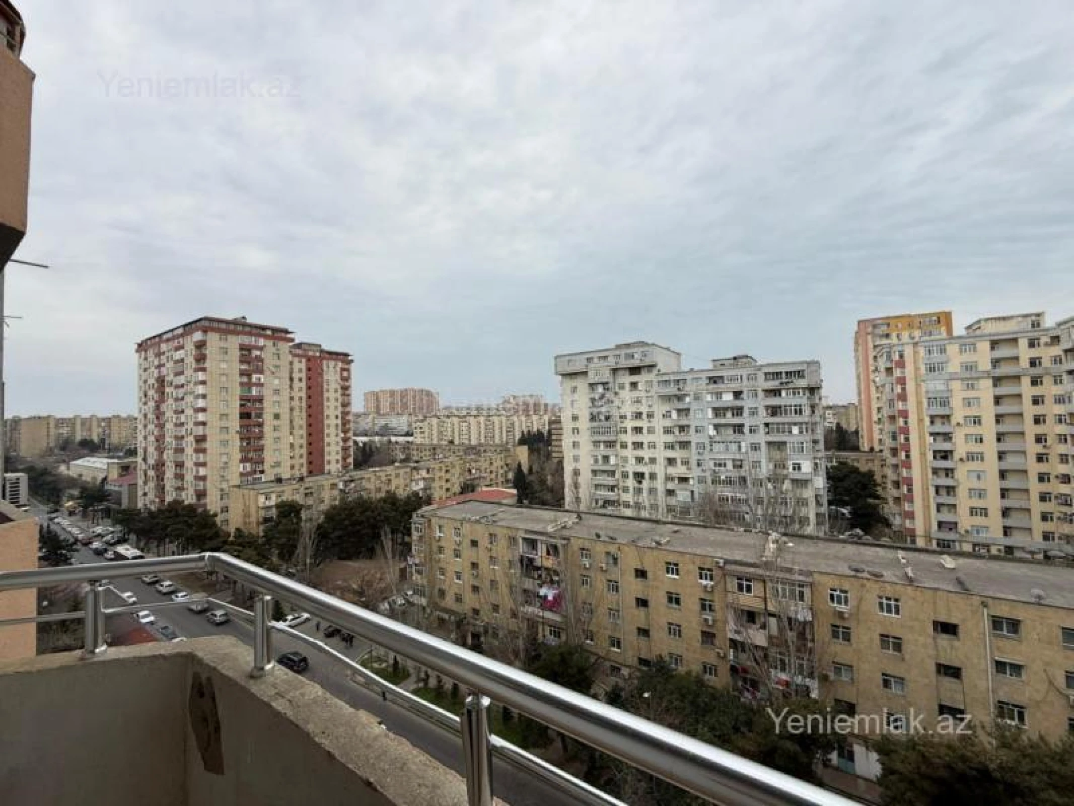 Satılır 3 otaqlı yeni tikili 90 m²