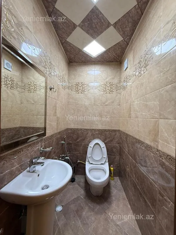 Satılır 2 otaqlı yeni tikili 110 m²