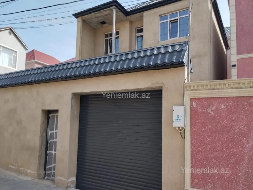 Satılır 5 otaqlı həyət evi 220 m²