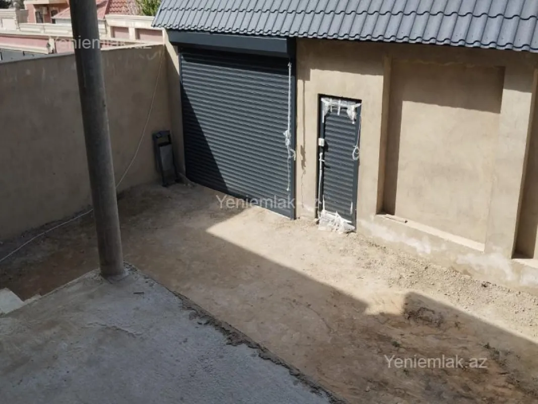 Satılır 5 otaqlı həyət evi 220 m²