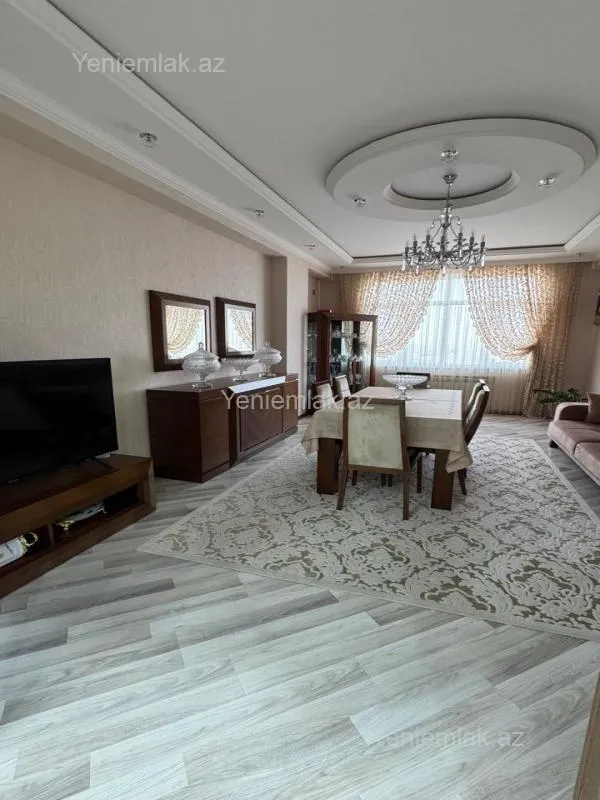 Satılır 3 otaqlı yeni tikili 119 m²