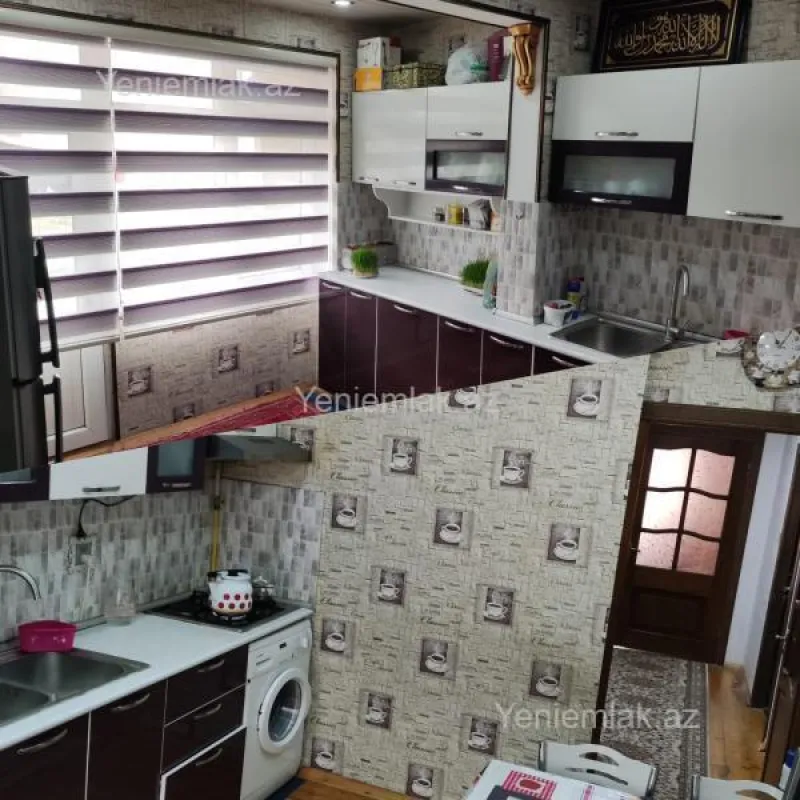 Satılır 2 otaqlı köhnə tikili 60 m²
