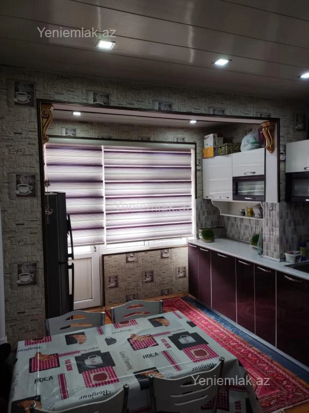 Satılır 2 otaqlı köhnə tikili 60 m²
