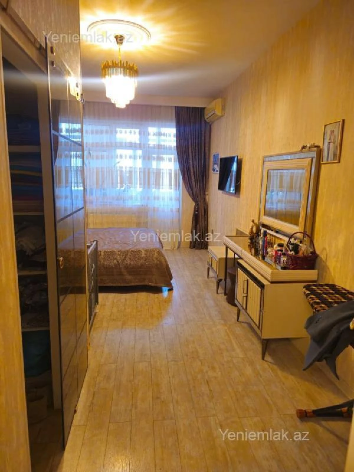 Satılır 3 otaqlı yeni tikili 128 m²
