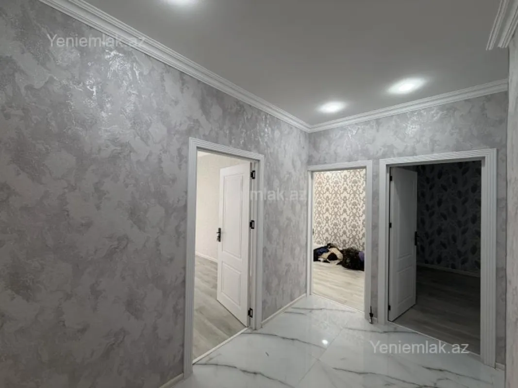 Satılır 4 otaqlı köhnə tikili 112 m²