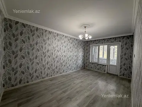 Satılır 4 otaqlı köhnə tikili 112 m²