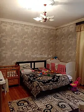 Satılır 1 otaqlı köhnə tikili 40 m²