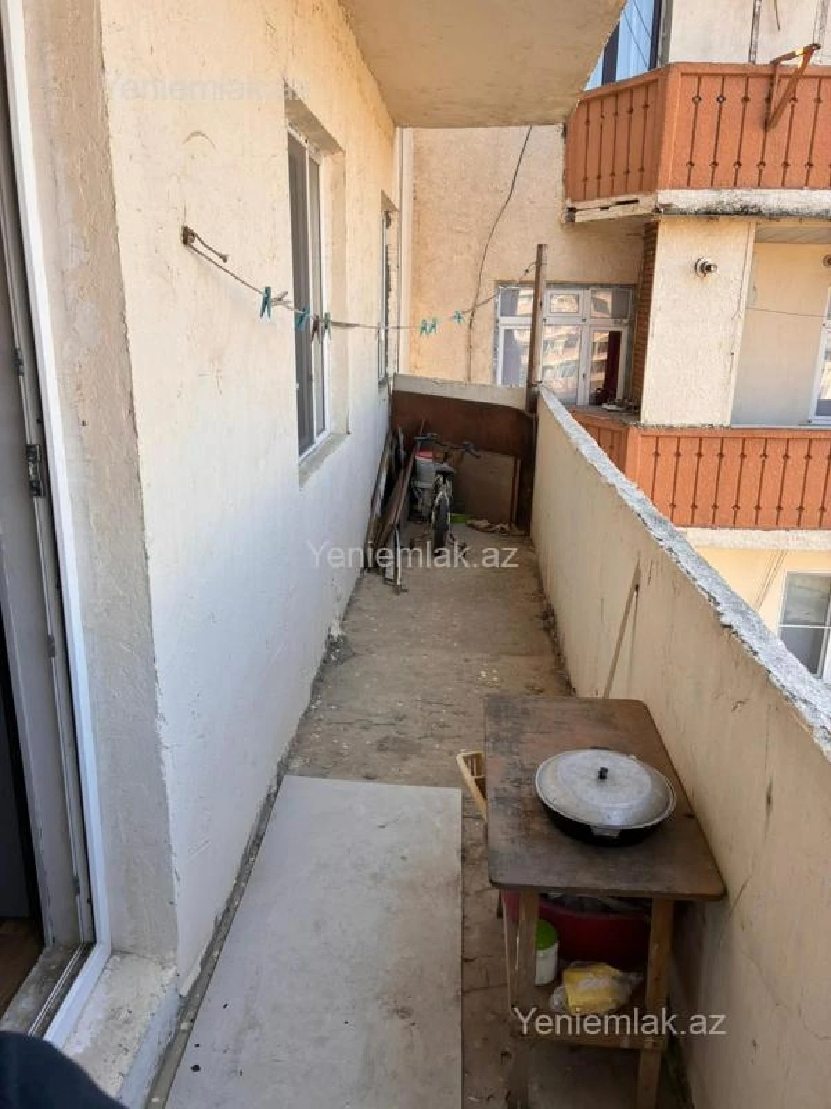 Satılır 2 otaqlı köhnə tikili 54 m²