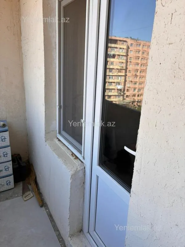 Satılır 2 otaqlı köhnə tikili 54 m²