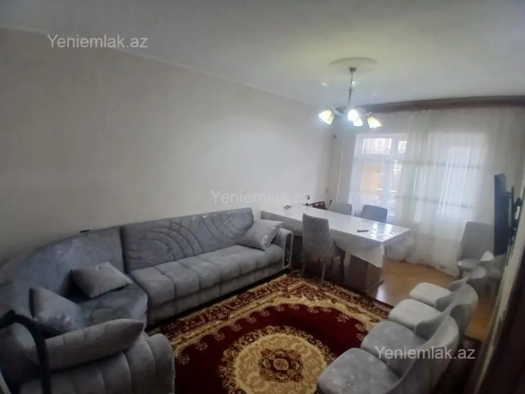 Satılır 3 otaqlı köhnə tikili 90 m²