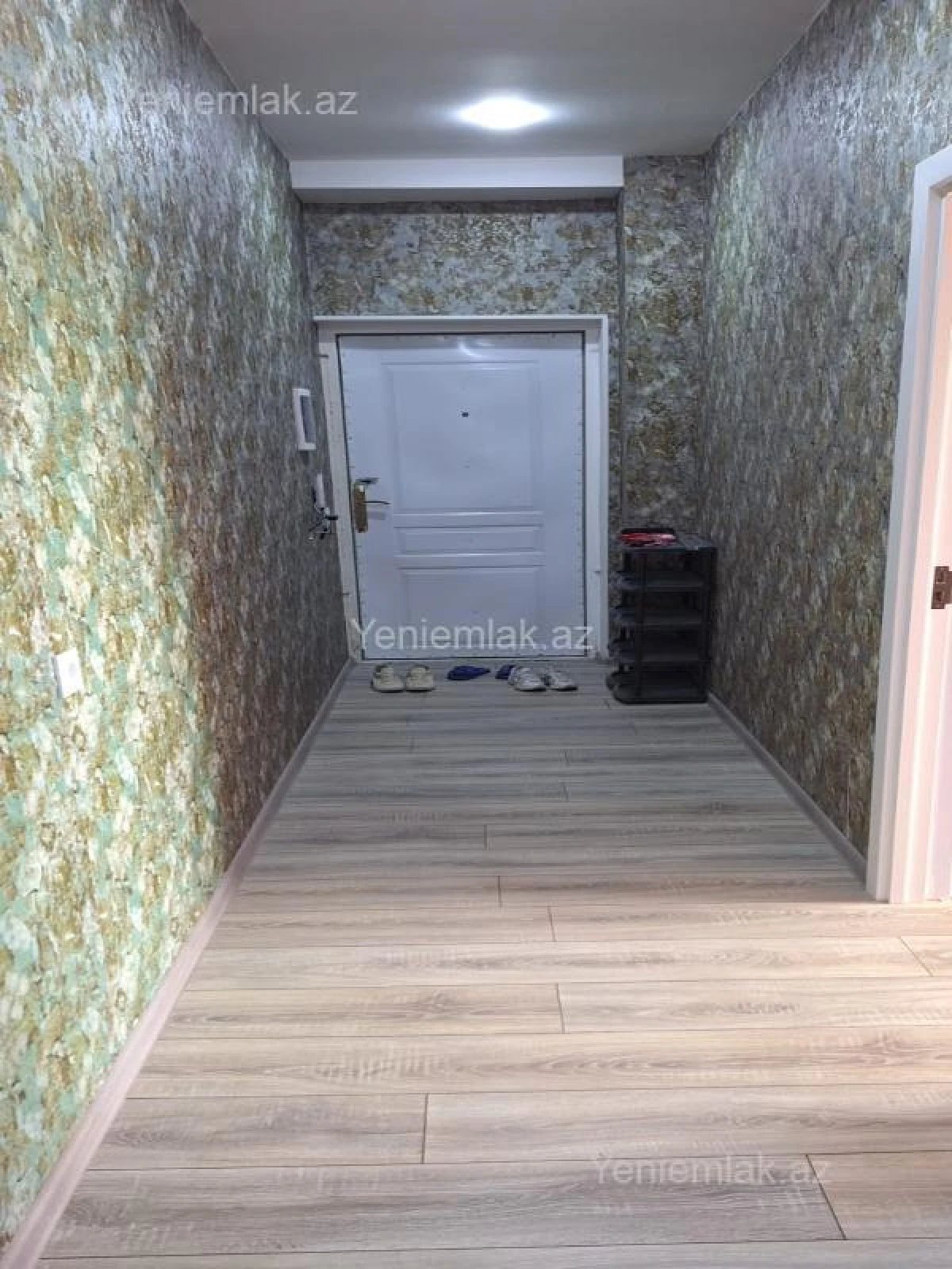 Satılır 3 otaqlı yeni tikili 90 m²