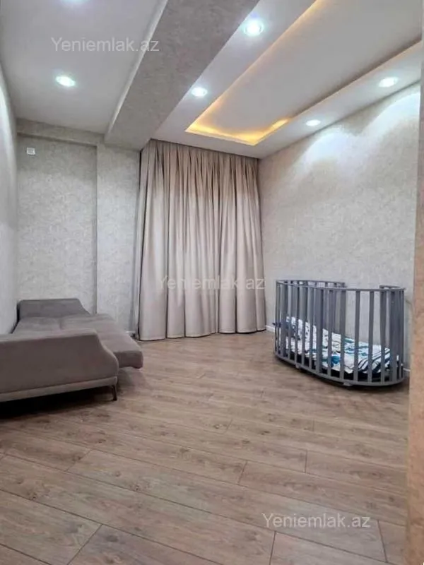 Satılır 3 otaqlı yeni tikili 126 m²