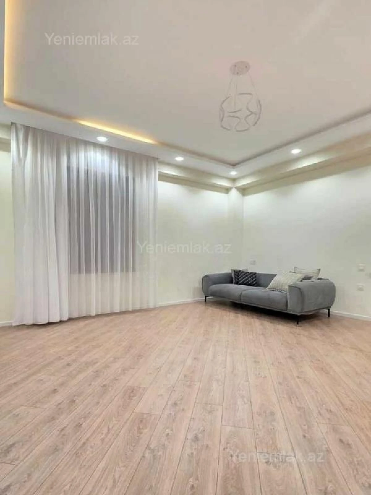 Satılır 3 otaqlı yeni tikili 126 m²