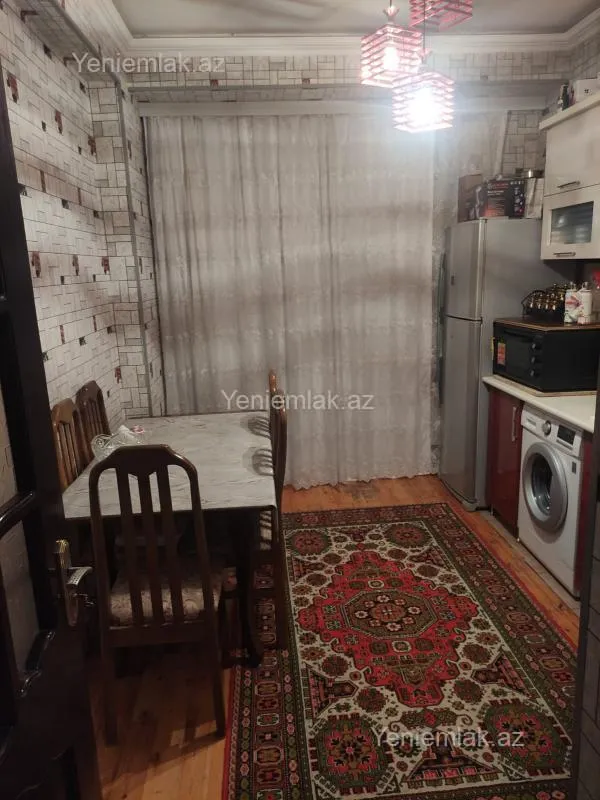 Satılır 2 otaqlı yeni tikili 60 m²