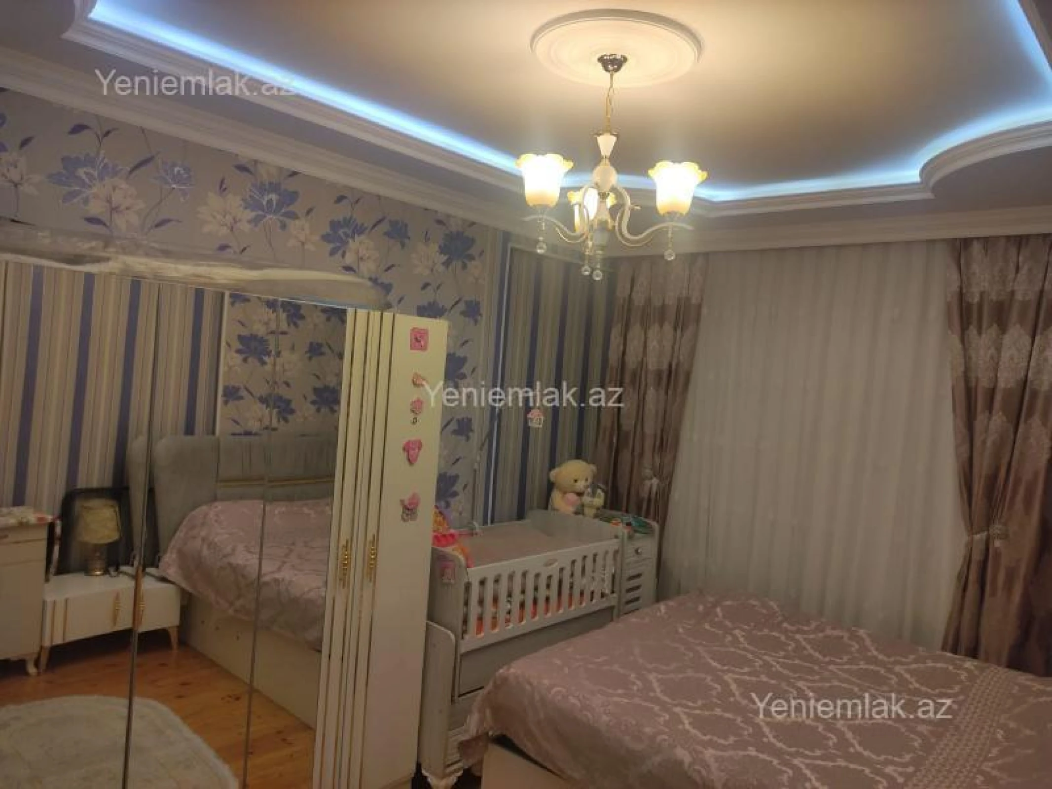 Satılır 2 otaqlı yeni tikili 60 m²