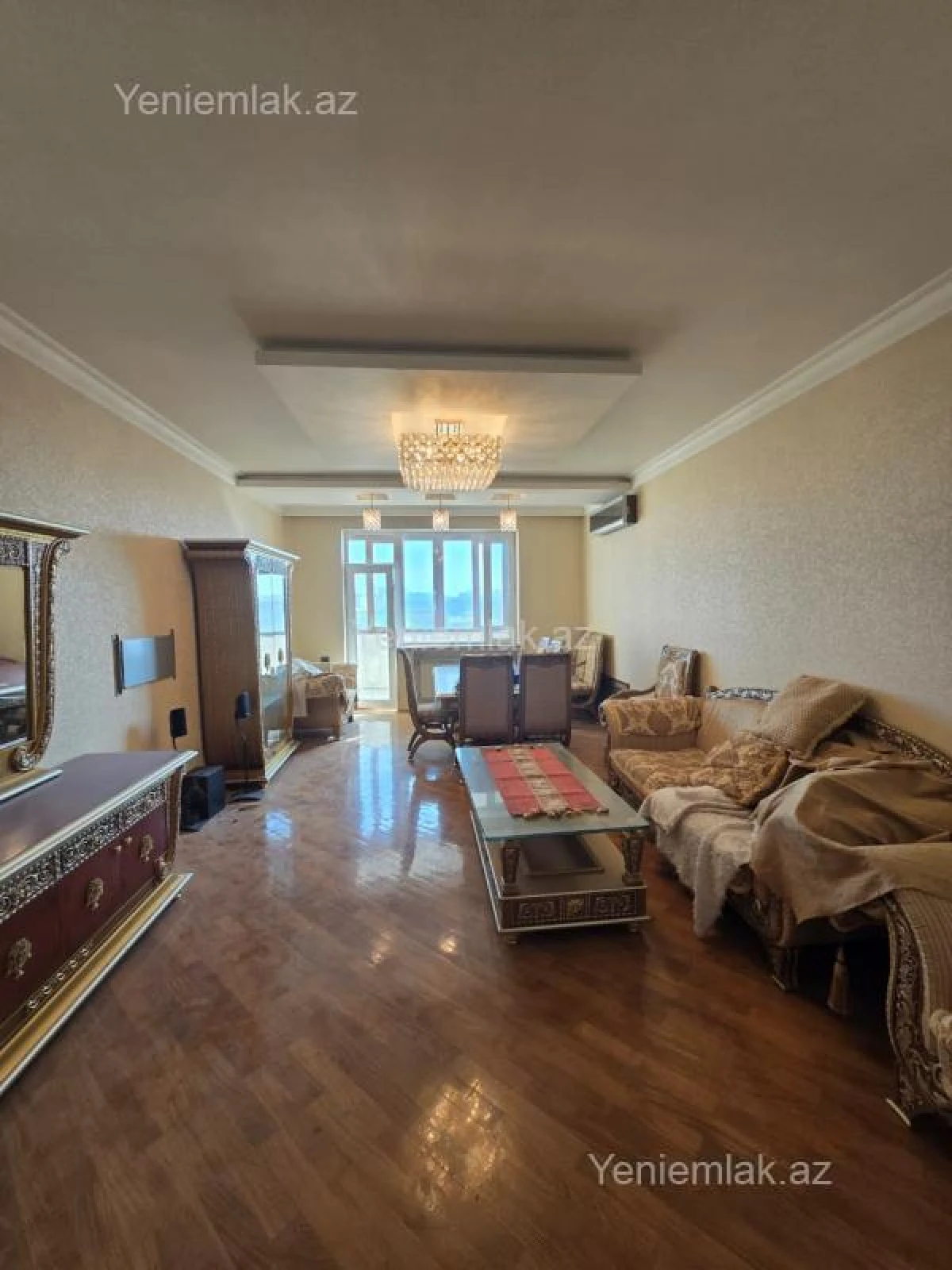 Satılır 3 otaqlı yeni tikili 145 m²