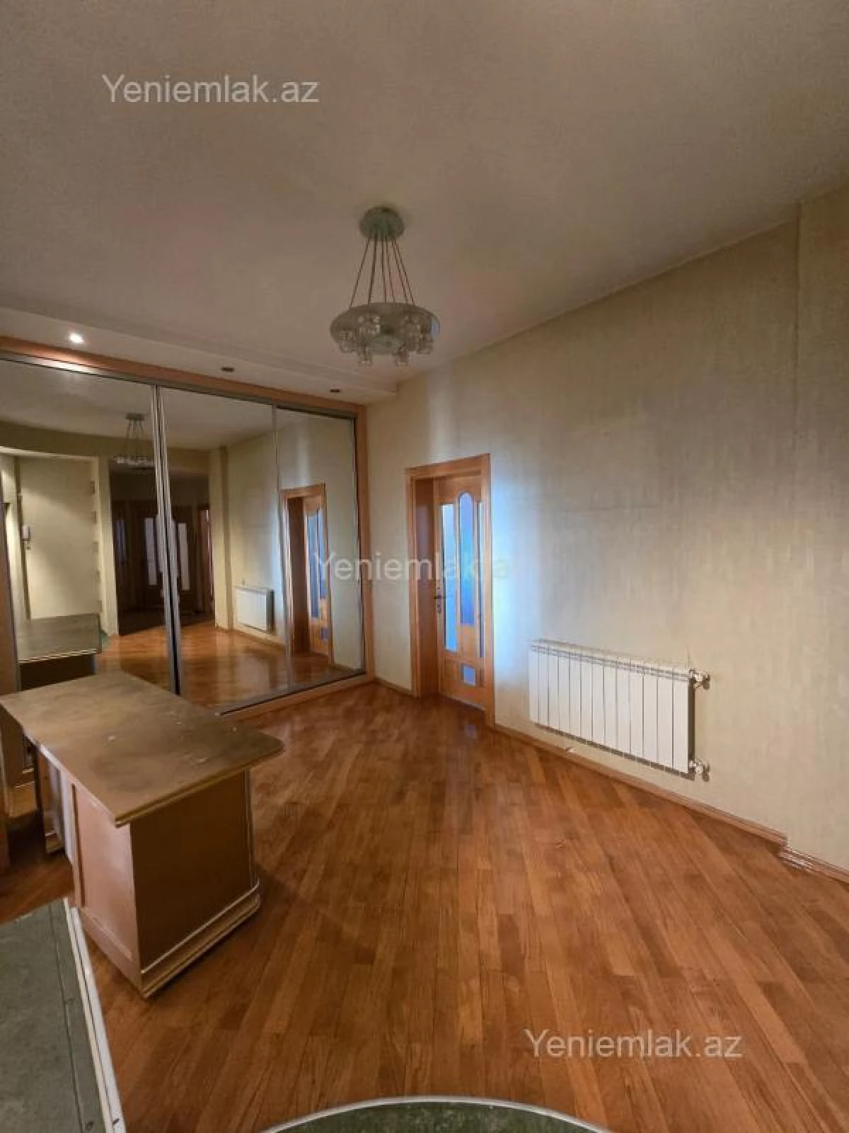 Satılır 3 otaqlı yeni tikili 145 m²