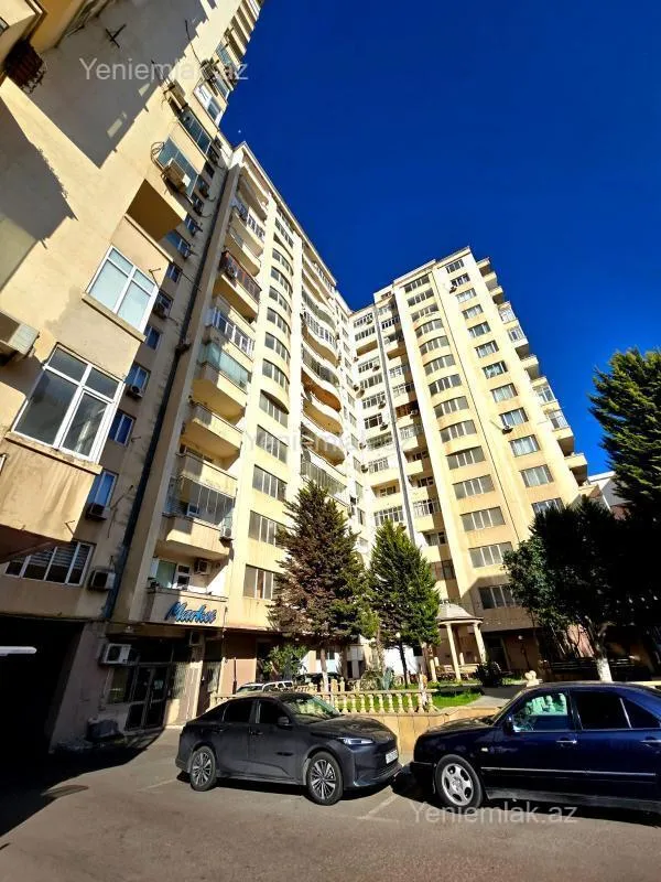 Satılır 3 otaqlı yeni tikili 145 m²