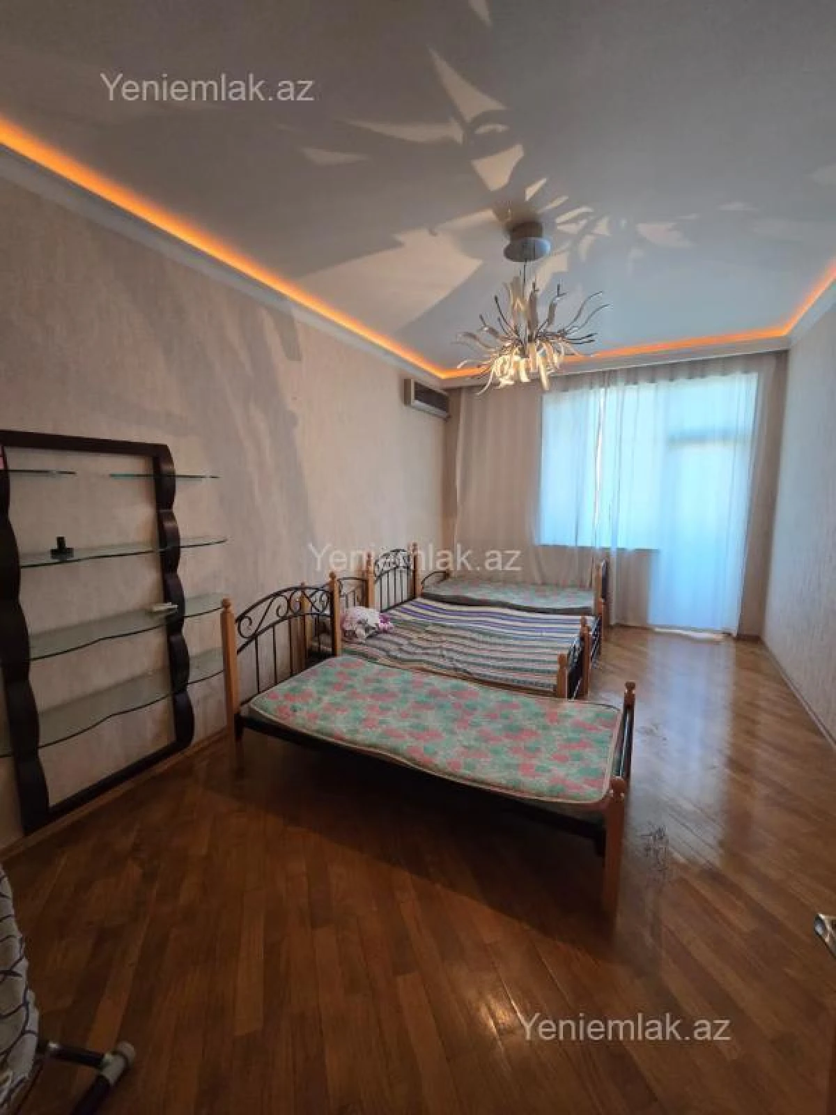 Satılır 3 otaqlı yeni tikili 145 m²