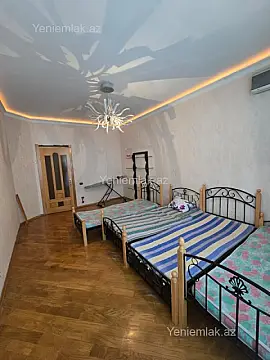 Satılır 3 otaqlı yeni tikili 145 m²