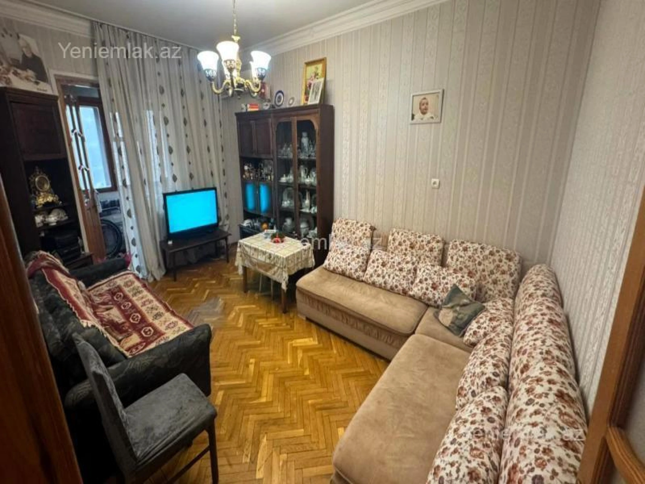 Satılır 3 otaqlı köhnə tikili 87 m²