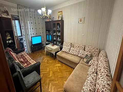 Satılır 3 otaqlı köhnə tikili 87 m²