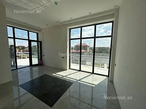 Satılır 8 otaqlı obyekt 550 m²