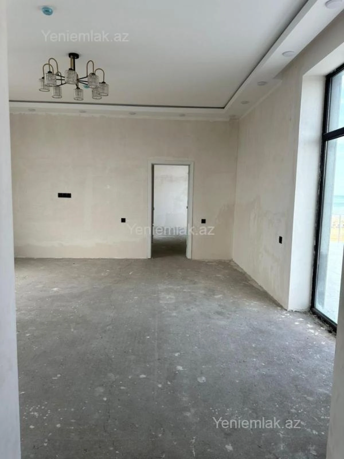 Satılır 8 otaqlı obyekt 550 m²