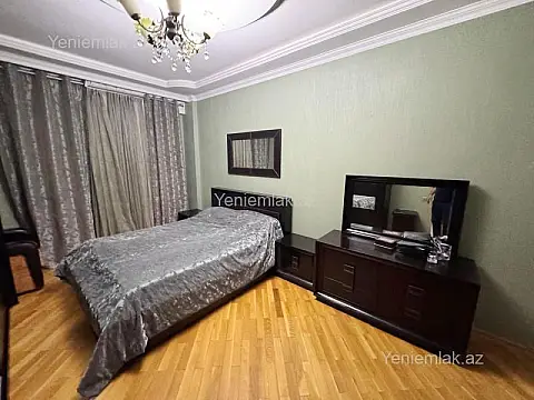 Satılır 4 otaqlı yeni tikili 156 m²