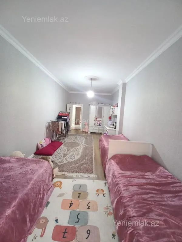Satılır 3 otaqlı yeni tikili 136 m²
