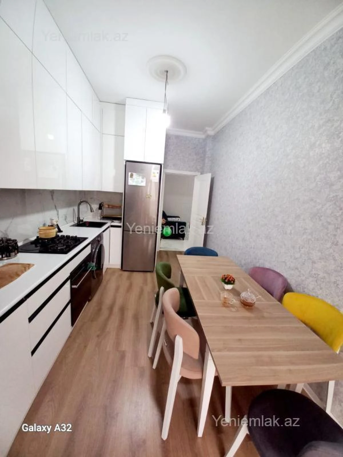 Satılır 3 otaqlı yeni tikili 136 m²