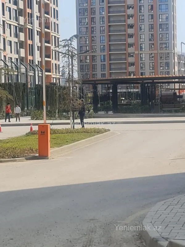Satılır 3 otaqlı yeni tikili 67 m²