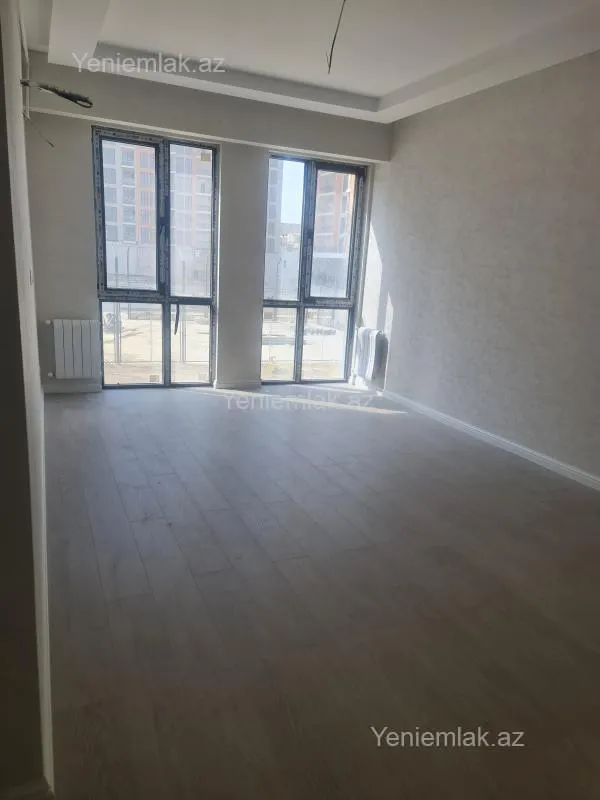 Satılır 3 otaqlı yeni tikili 67 m²
