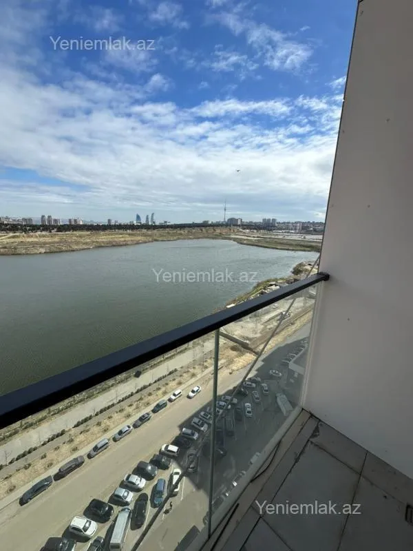 Satılır 3 otaqlı yeni tikili 82.72 m²