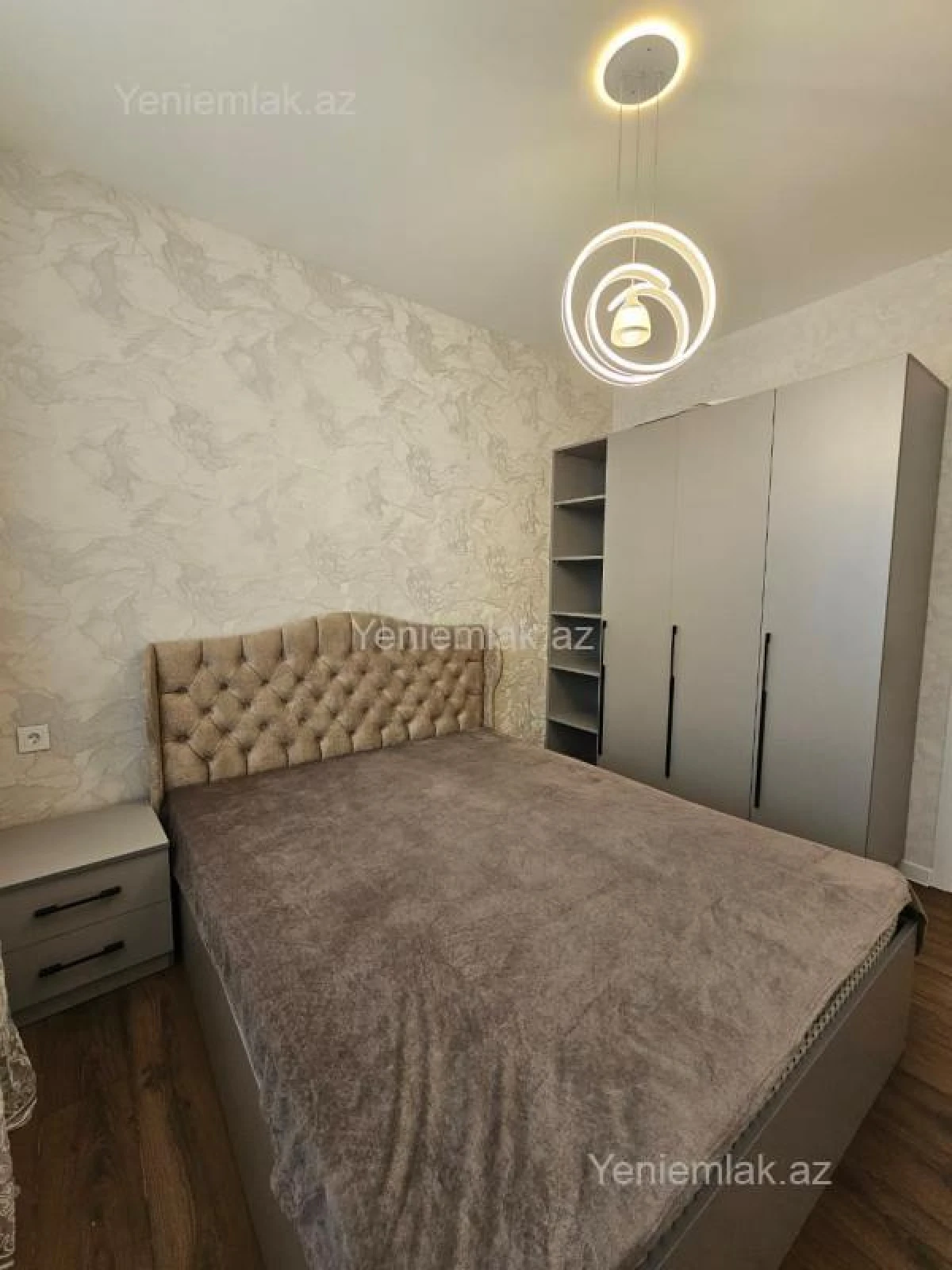 Satılır 2 otaqlı yeni tikili 54 m²
