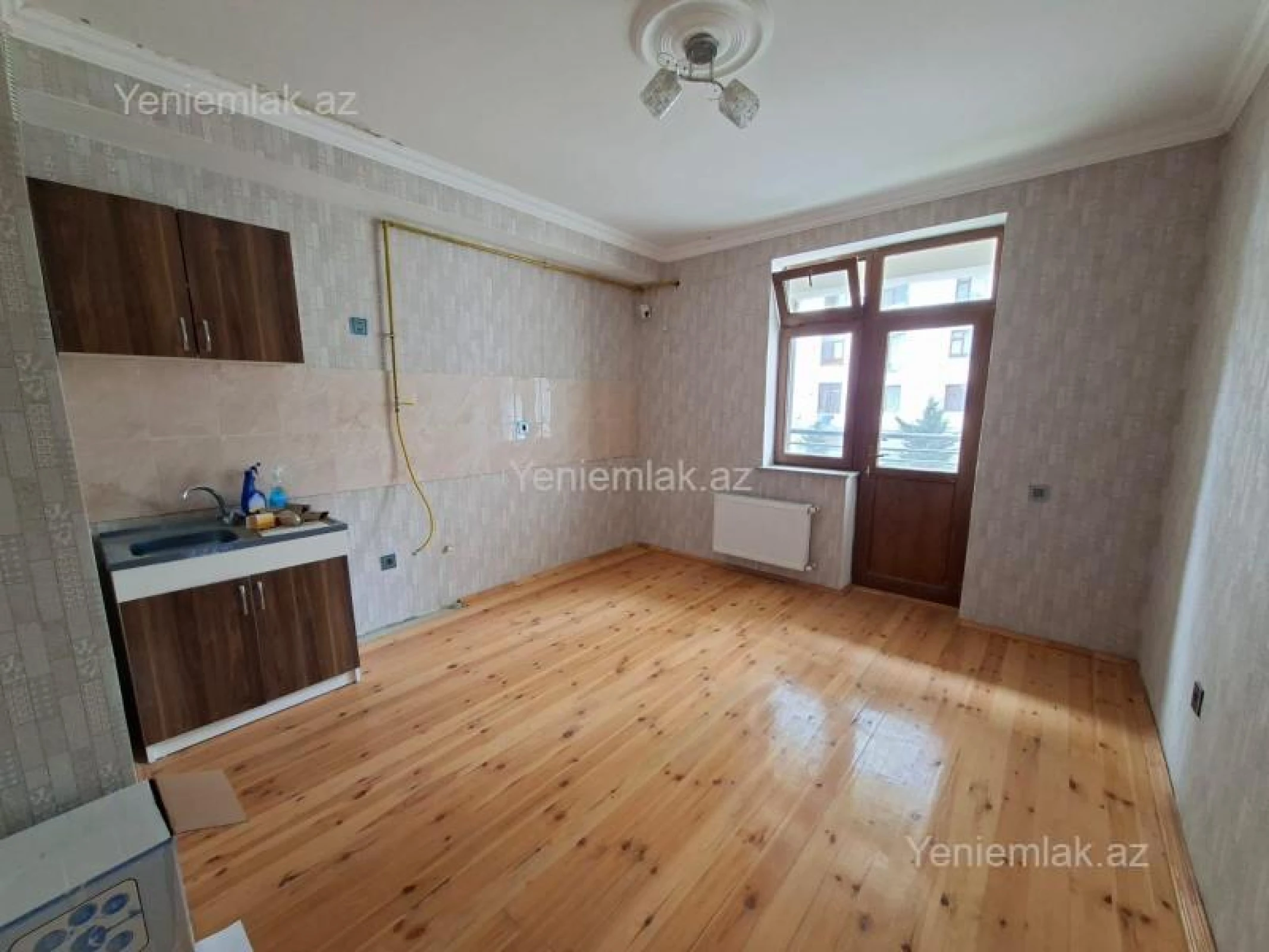 Satılır 4 otaqlı yeni tikili 110 m²