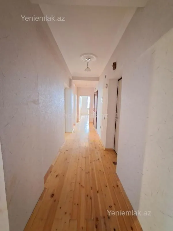 Satılır 4 otaqlı yeni tikili 110 m²