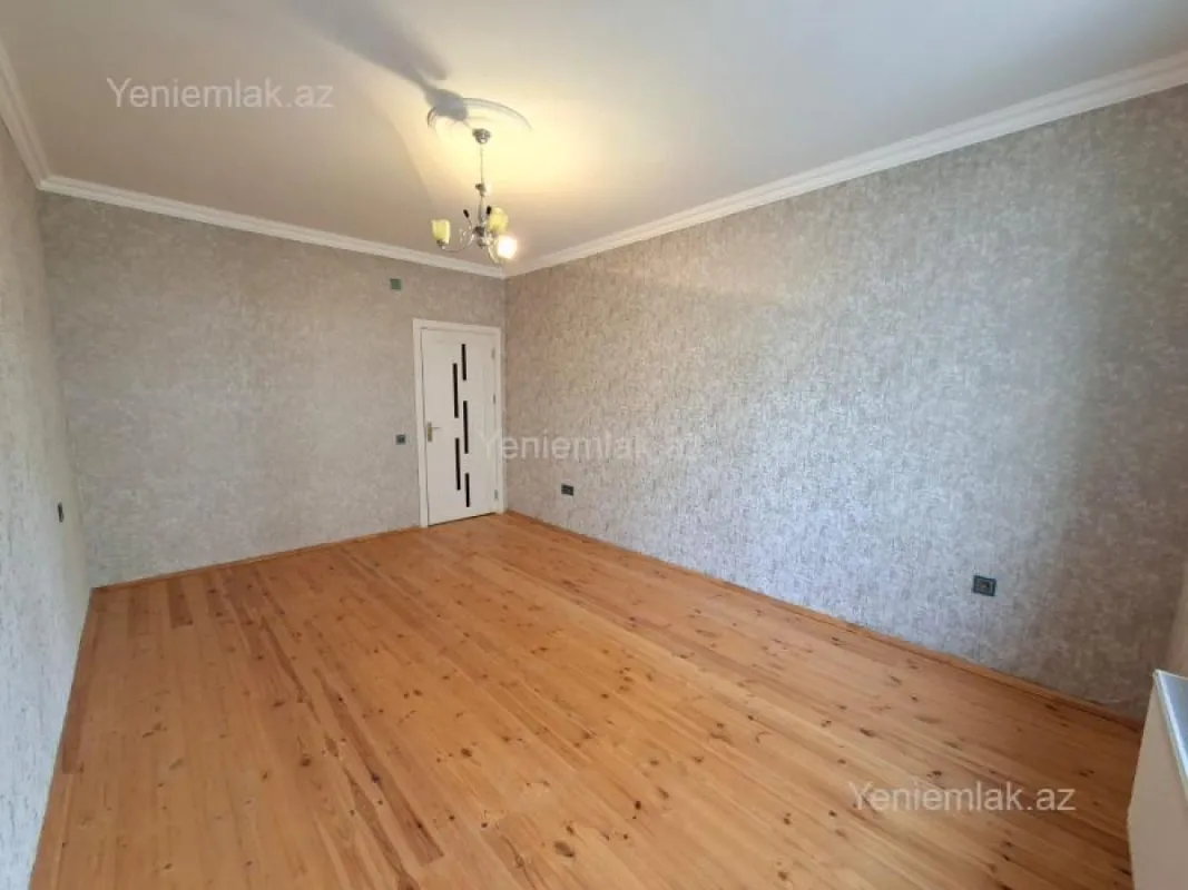 Satılır 4 otaqlı yeni tikili 110 m²