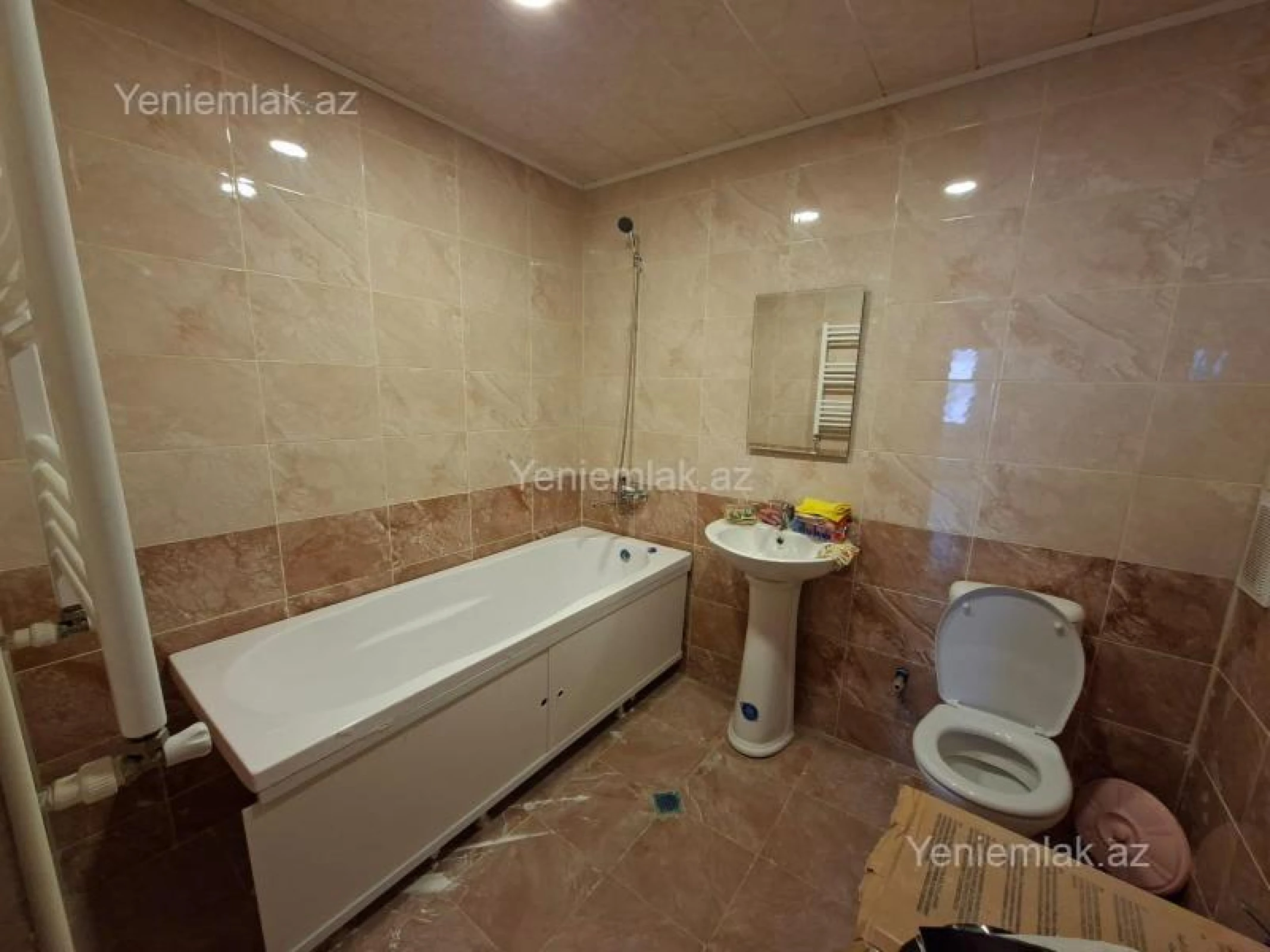 Satılır 4 otaqlı yeni tikili 110 m²