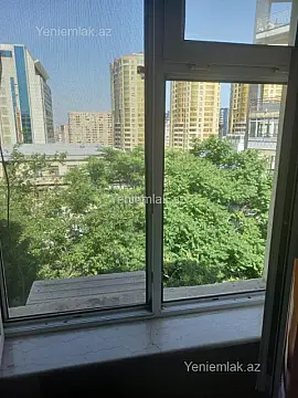 Satılır 1 otaqlı köhnə tikili 35 m² — Bakı, Yasamal 1 otaq 35.00 m²