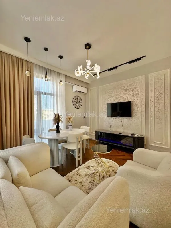 Satılır 2 otaqlı yeni tikili 60 m²