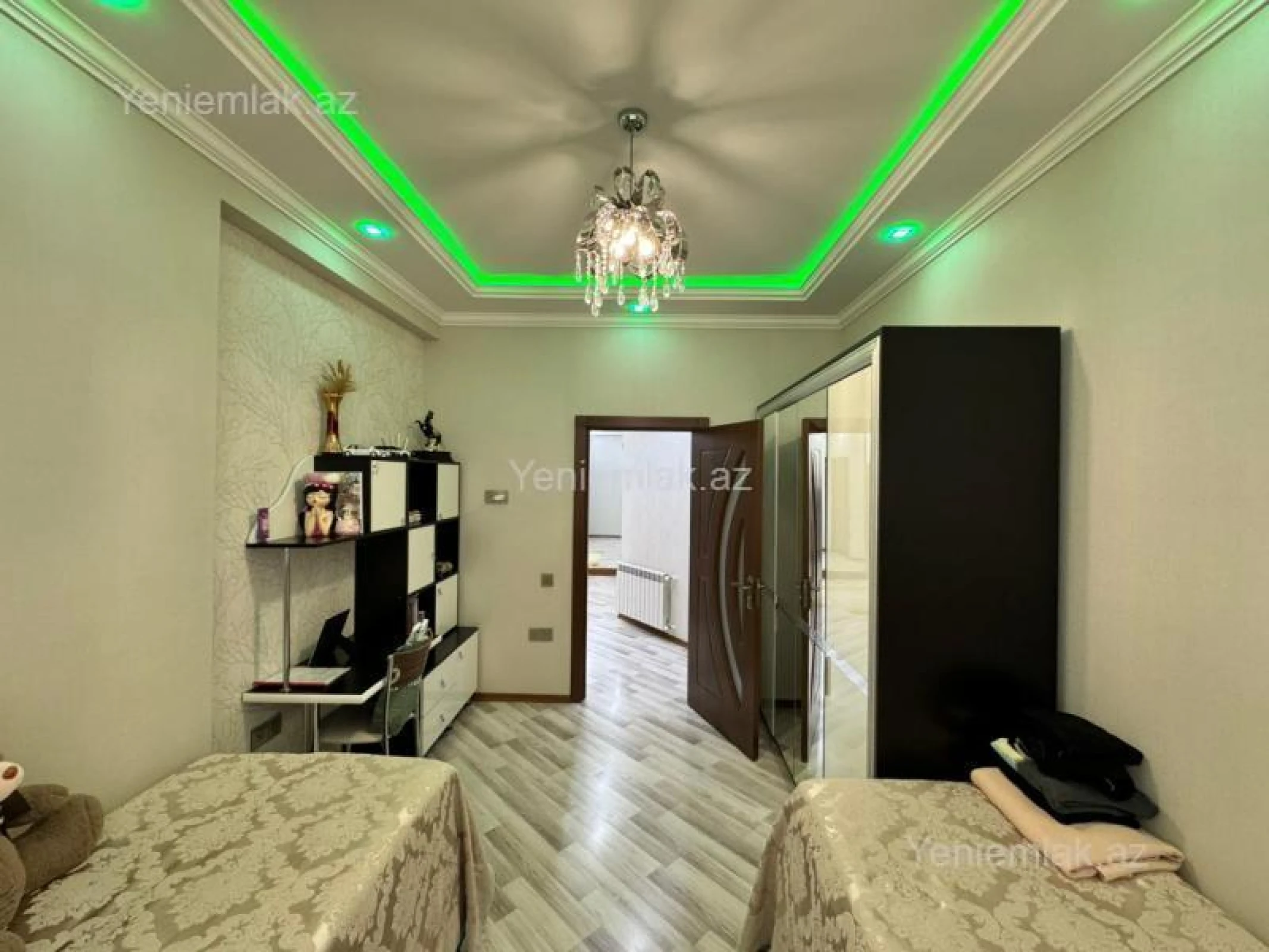 Satılır 3 otaqlı yeni tikili 108 m²