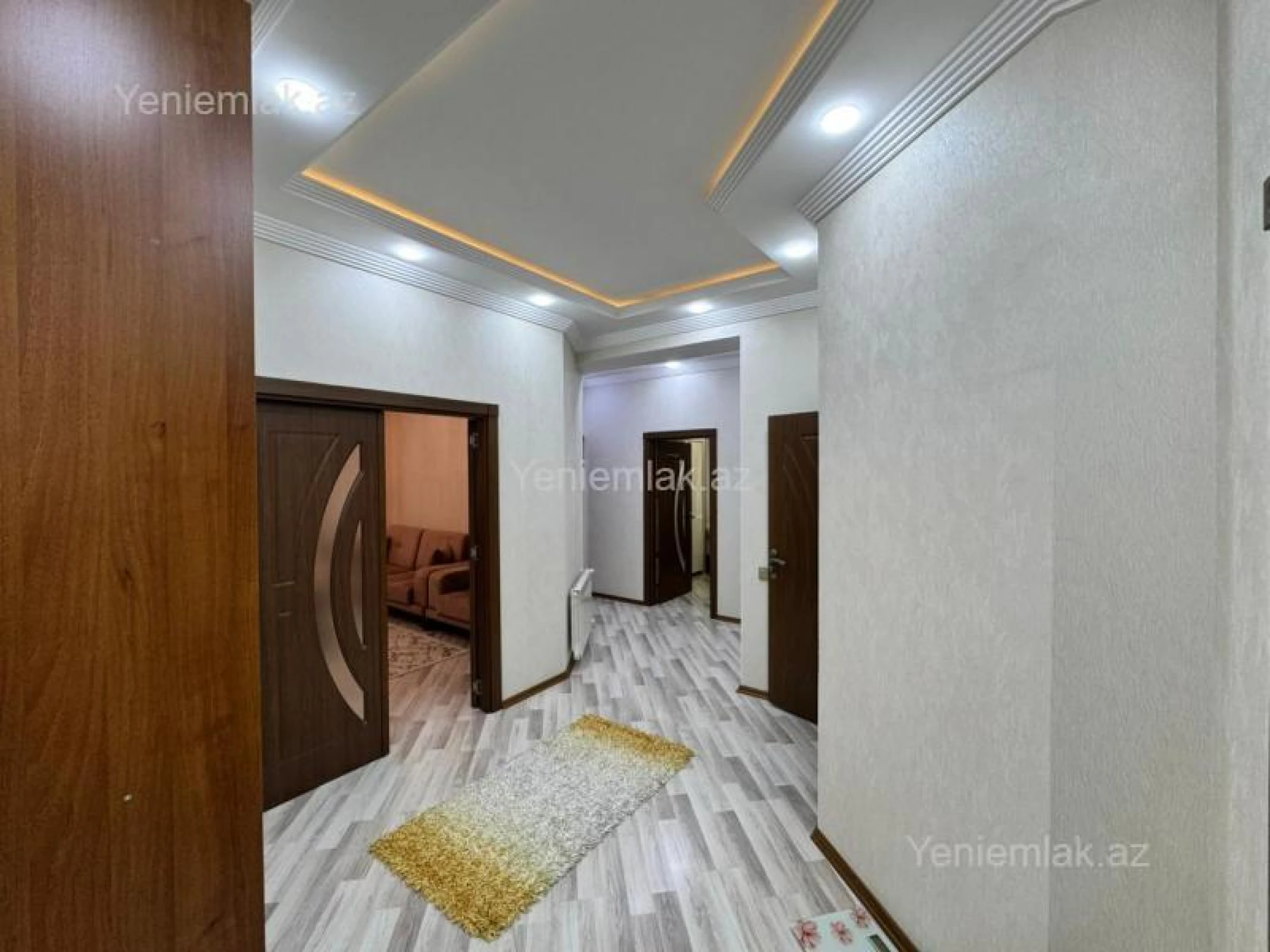 Satılır 3 otaqlı yeni tikili 108 m²